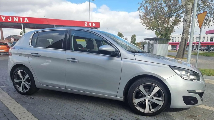 Peugeot 308 cena 27000 przebieg: 162000, rok produkcji 2014 z Gniezno małe 92